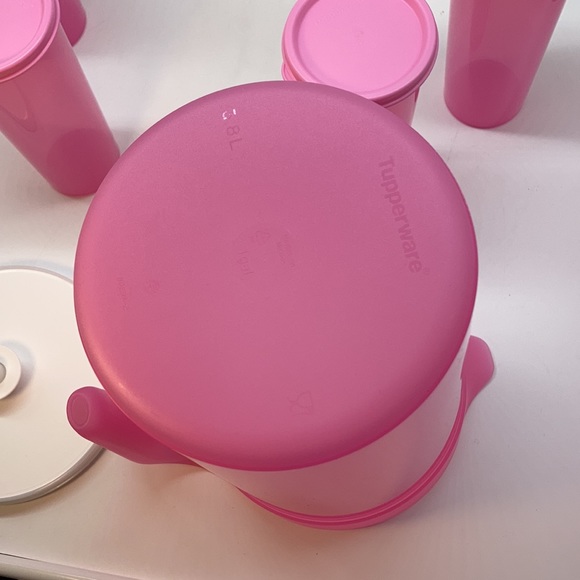 Tupperware Jumbo Jug and 4 Tumblers Set - Picture 14 of 16